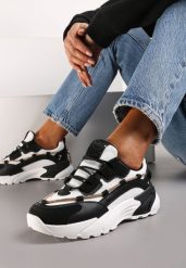 Czarne Sneakersy z Ozdobnym Sznurkiem z Cyrkoniami Saerina. Czarne obuwie sportowe damskie Renee, bez zapięcia. Za 109.99 zł.