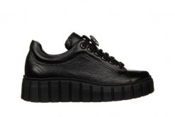 Sneakersy Bayla-159 4835 126-P Czarny Lico 159152, Skóra naturalna - 37. Czarne obuwie sportowe damskie Bayla, ze skóry, bez zapięcia. W wyprzedaży za 269.10 zł.