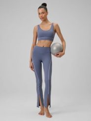 4F Legginsy do jogi szybkoschnące damskie - niebieskie S. Niebieskie legginsy damskie 4F, l, bez wzorów. Za 169.99 zł.