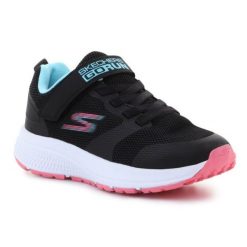 Buty Skechers 302409L-BLK czarne. Czarne buty sportowe dziewczęce z gumy, bez zapięcia. Za 331.10 zł.
