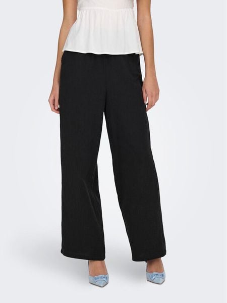 ONLY Spodnie materiałowe Thyra 15296375 Czarny Comfort Fit. Czarne spodnie materiałowe damskie Only, bez wzorów, z bawełny. Za 139.99 zł.