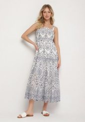 Granatowo-Biała Bawełniana Sukienka Ozdobiona Haftem Sadonique. Niebieskie sukienki damskie Born2be, z aplikacjami, z bawełny, eleganckie, bez ramiączek. Za 169.99 zł.