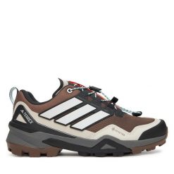 Trekkingi adidas. Brązowe obuwie trekkingowe damskie Adidas, z gore-texu, bez zapięcia. Za 589.99 zł.