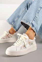 Beżowe Skórzane Sneakersy Ozdobione Napisem i Kwiatami Nilivienna. Brązowe obuwie sportowe damskie Born2be, z jeansu, bez zapięcia. Za 169.99 zł.