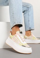 Biało-Różowe Sneakersy na Grubej Podeszwie Zdobione Tweedem i Przeszyciami Ulamoriela. Białe obuwie sportowe damskie Born2be, z jeansu, bez zapięcia. Za 99.99 zł.