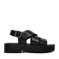 Sandały G-Star Raw. Czarne sandały damskie G-Star Raw, bez wzorów, bez obcasa, na płaskiej podeszwie, bez zapięcia. Za 259.99 zł.