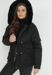 Czarna Kurtka Nylonowa Parka z Odpinanym Futerkiem Beaten. Czarne kurtki damskie Born2be, l, z aplikacjami, z nylonu, bez kaptura. Za 329.99 zł.