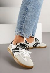 Białe Sneakersy w Stylu Tenisówek Ozdobione Geometrycznym Wzorem Teloriella. Białe obuwie sportowe damskie Renee, z jeansu, bez zapięcia, tenisowe. Za 89.99 zł.