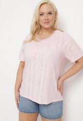 Jasnoróżowy T-shirt Bluzka z Ażurowym Wzorem i Koronką Civina. Czerwone bluzki damskie Born2be, xl, z aplikacjami, z jeansu, eleganckie, bez kołnierzyka, bez ramiączek. Za 34.99 zł.