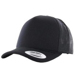Czapka Z Daszkiem Foam Curved Peak Trucker Cap. Czarne czapki z daszkiem damskie FLEXFIT, bez wzorów, z materiału. Za 49.99 zł.