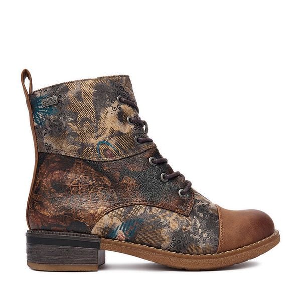 Trzewiki Rieker. Brązowe botki damskie Rieker, bez obcasa, na płaskiej podeszwie, bez zapięcia. Za 299.99 zł.