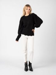 Silvian Heach Sweter "Joconde" | PGA22111 | Kobieta | Czarny. Czarne swetry klasyczne damskie Silvian Heach, xs, z dzianiny, bez kołnierzyka. W wyprzedaży za 189.00 zł.