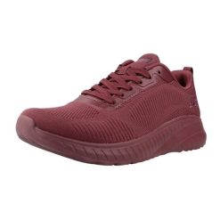 Buty SKECHERS BOBS SQUAD Bordeaux. Czerwone obuwie trekkingowe damskie Skechers, z tkaniny, bez zapięcia. Za 267.99 zł.