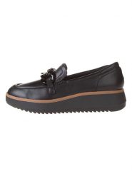 Clarks Skórzane mokasyny "Zylah May" w kolorze czarnym na koturnie rozmiar: 36. Czarne mokasyny damskie Clarks, bez obcasa. Za 204.95 zł.