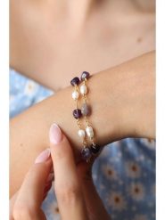 Pierres delicates Pozłacana bransoletka z ametystami rozmiar: onesize. Fioletowe bransoletki damskie Pierres delicates, pozłacane. Za 74.46 zł.