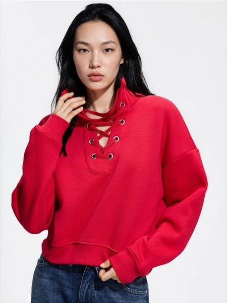 Gładka bluza z bawełną - czerwony. Czerwone bluzy damskie Reserved, l, bez wzorów, z bawełny, bez kaptura. Za 139.99 zł.