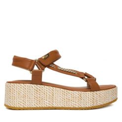 Sandały Liu Jo. Brązowe sandały damskie Liu Jo, bez wzorów, bez obcasa, na koturnie, bez zapięcia. Za 639.99 zł.