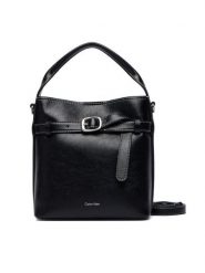 Calvin Klein Torebka Buckle Mini Bucket Crossbody LV04F3550G Czarny. Czarne torebki klasyczne damskie Calvin Klein, ze skóry, bez dodatków. Za 569.99 zł.