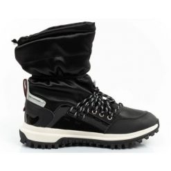 Buty śniegowce Colmar Warmer Overcloud 203 czarne. Czarne śniegowce damskie z gumy, przed kolano. Za 518.78 zł.