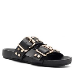 Klapki Badura. Czarne klapki damskie Badura, bez wzorów, bez obcasa, bez zapięcia. Za 359.99 zł.