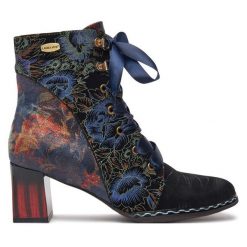 Botki Laura Vita. Niebieskie botki damskie LAURA VITA, bez obcasa, na słupku, bez zapięcia. Za 629.99 zł.
