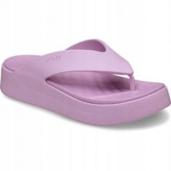 Japonki Dla Dorosłych Crocs Getaway Platform Flip. Niebieskie klapki damskie Crocs, bez wzorów, z materiału, bez obcasa, bez zapięcia. Za 199.99 zł.