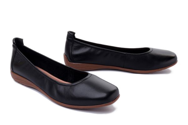JOSEF SEIBEL 74801 133 100 Fenja 01 DS. schwarz, baleriny, czółenka damskie. Czarne balerinki damskie Josef Seibel, bez wzorów, ze skóry. Za 300.12 zł.