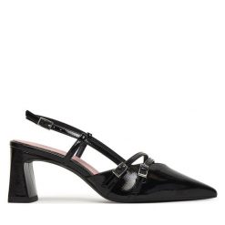 Czółenka Tamaris. Czarne czółenka damskie Tamaris, bez wzorów, bez obcasa. Za 329.99 zł.