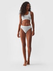 4F Bielizna stringi (2-pack) damskie - szare M. Szara stringi 4F, bez wzorów, z bawełny. W wyprzedaży za 39.99 zł.