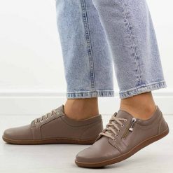 Cappucciono skórzane Polskie półbuty damskie barefoot Gregors 1153. Półbuty damskie GREGORS, na jesień, bez wzorów, z jeansu, bez obcasa, na płaskiej podeszwie, bez zapięcia. Za 379.00 zł.