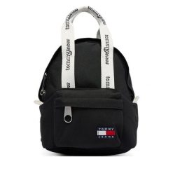 Plecak Tommy Jeans. Czarne plecaki Tommy Jeans, bez wzorów, z jeansu. Za 249.99 zł.