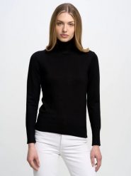 Sweter damski z golfem czarny Charlinka 906. Czarne golfy damskie Big Star, l, z dzianiny, bez kołnierzyka. W wyprzedaży za 139.99 zł.