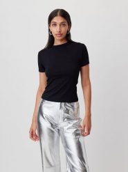 LeGer Koszulka "Doreen" w kolorze czarnym rozmiar: 34. Czarne bluzki damskie LeGer, bez wzorów, bez kołnierzyka, bez ramiączek. Za 56.99 zł.