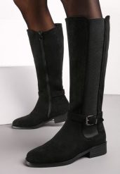 Czarne Kozaki Muszkieterki z Elastyczną Wstawką Vosline. Czarne kozaki damskie Born2be, bez obcasa, na płaskiej podeszwie, bez zapięcia. Za 69.99 zł.