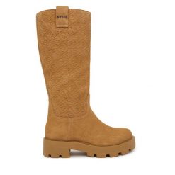 Kozaki Guess. Brązowe kozaki damskie Guess, bez obcasa, na płaskiej podeszwie, bez zapięcia. Za 824.99 zł.