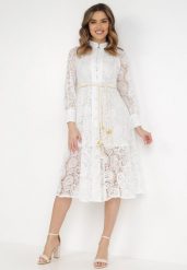 Biała Sukienka Eudoreia. Białe sukienki damskie Born2be, z aplikacjami, z bawełny, boho, bez ramiączek. Za 339.99 zł.