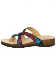 Think! Skórzane japonki "Julia" w kolorze czarnym ze wzorem rozmiar: 41. Czarne klapki damskie Think!, bez wzorów, z otwartym noskiem, bez obcasa, bez zapięcia. Za 217.23 zł.