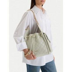 Torebka Badura. Zielone torebki klasyczne damskie Badura, bez dodatków. Za 299.99 zł.