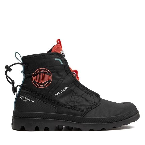 Trapery Palladium. Czarne trapery damskie Palladium, bez zapięcia. Za 499.99 zł.