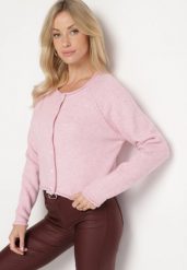 Różowy Klasyczny Kardigan z Wełną Zapinany na Guziki Inadira. Czerwone kardigany damskie Born2be, uniwersalny, bez wzorów, z jeansu. Za 139.99 zł.