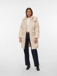 Vero Moda Płaszcz pikowany w kolorze beżowym rozmiar: M. Brązowe płaszcze damskie Vero Moda, m, bez wzorów, bez kaptura. Za 289.88 zł.