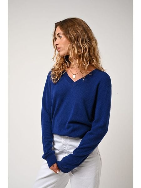 AUTHENTIC CASHMERE Kaszmirowy sweter "Gardoria" w kolorze niebieskim rozmiar: L. Niebieskie swetry klasyczne damskie AUTHENTIC CASHMERE, l, z kaszmiru, bez kołnierzyka. Za 347.99 zł.