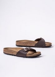 Klapki damskie Birkenstock Madrid BS (0040393). Brązowe klapki damskie Birkenstock, bez wzorów, bez obcasa, bez zapięcia. Za 269.99 zł.