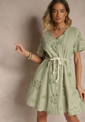Jasnozielona Sukienka Boho Ozdobiona Sznurkiem i Haftami Evinelle. Zielone sukienki damskie Renee, bez wzorów, boho, bez ramiączek. W wyprzedaży za 119.99 zł.