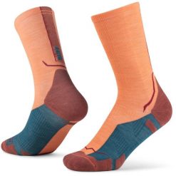 Skarpetki BUFF Merino Flamingo. Żółte skarpetki damskie Buff, bez wzorów, z elastanu. Za 99.99 zł.