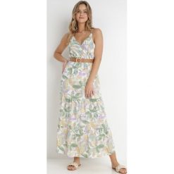 Biało-Zielona Sukienka z Paskiem Barrett. Zielone sukienki damskie Born2be, bez wzorów, eleganckie, bez ramiączek. Za 179.99 zł.