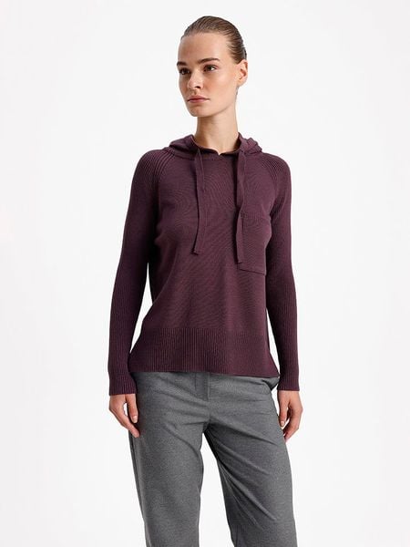 BGN Sweter w kolorze fioletowym rozmiar: 38. Różowe swetry klasyczne damskie BGN, z wełny, bez kołnierzyka. Za 127.45 zł.