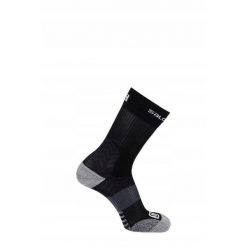Skarpety turystyczne unisex Salomon Outpath Mid lekkie, elastyczne. Czarne skarpetki damskie Salomon, bez wzorów. Za 65.00 zł.