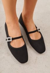 Czarne Balerinki z Imitacji Zamszu z Paskiem z Biżuteryjną Klamerką Elintora. Czarne balerinki damskie Born2be, bez wzorów, z jeansu. Za 69.99 zł.