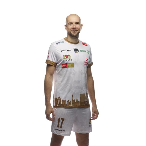 Koszulka siatkarska Kipsta Trefl Gdańsk domowa 24/25. Koszulki damskie KIPSTA, m, bez wzorów, bez kołnierzyka, bez ramiączek. Za 149.99 zł.